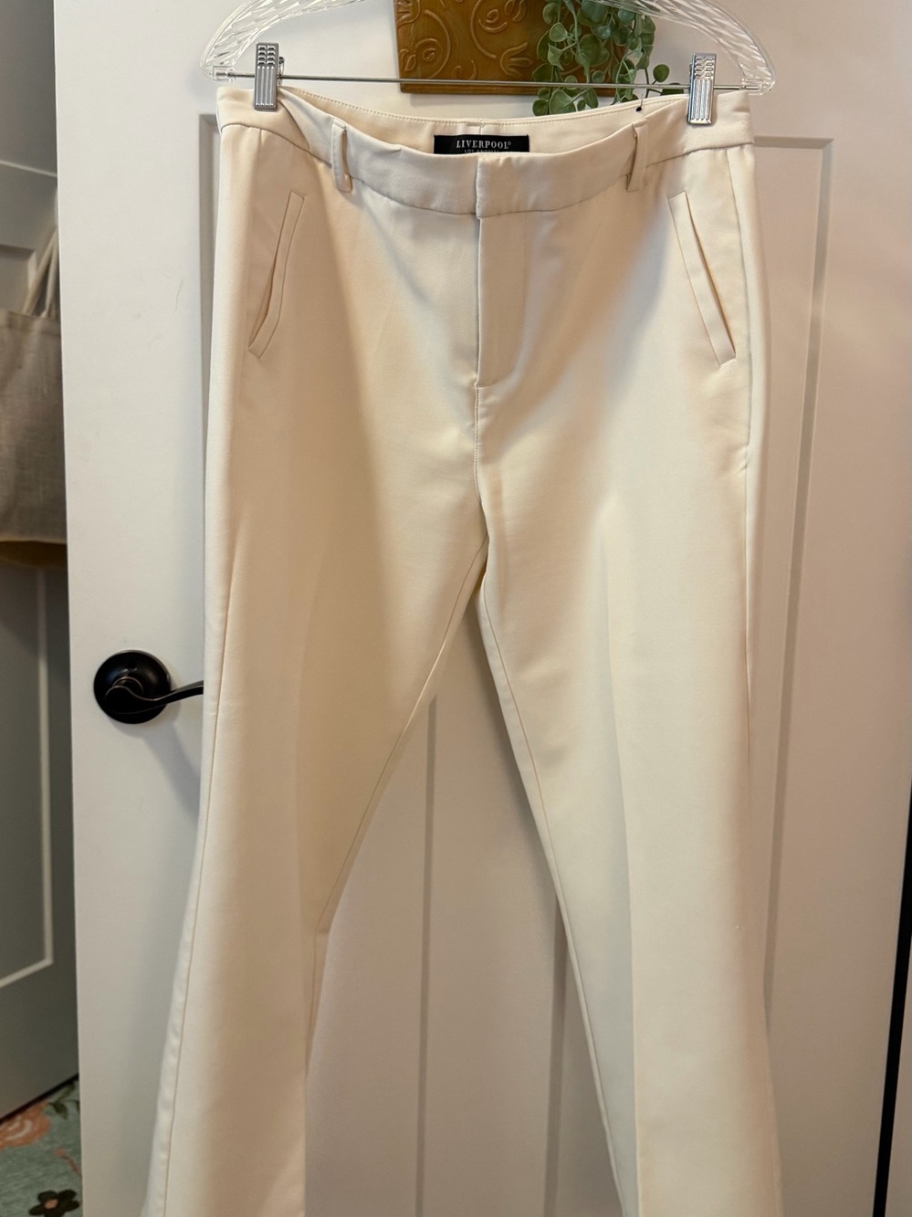 Liverpool Cream Tailored Women’s Pants 10/30